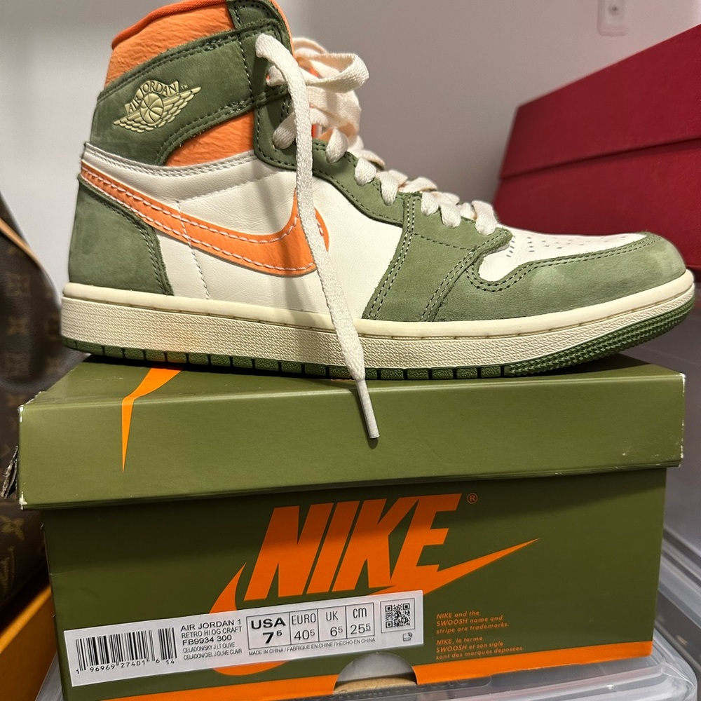 Air Jordan 1 Retro High OG Craft ‘Celadon’